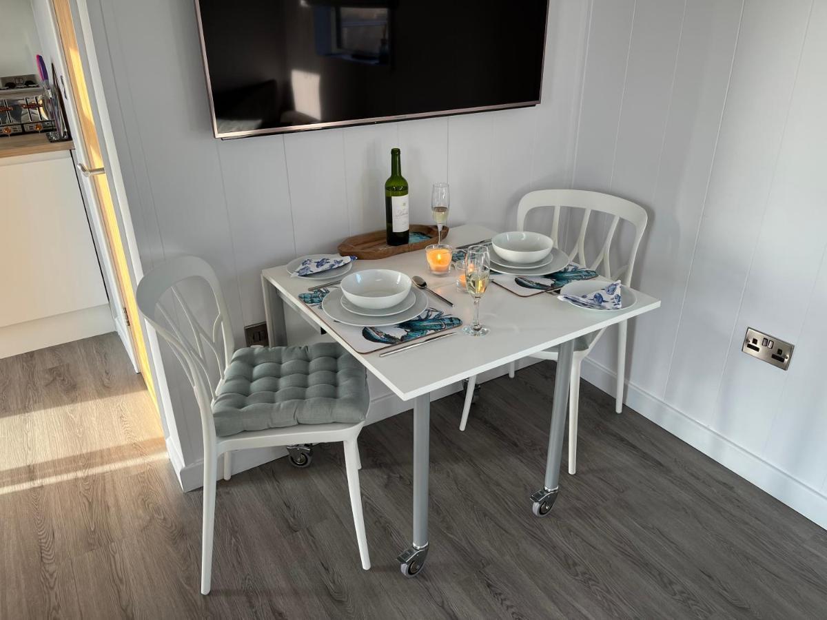 Seas The Day - Self Catering Lodge North Uist Paible Exteriör bild