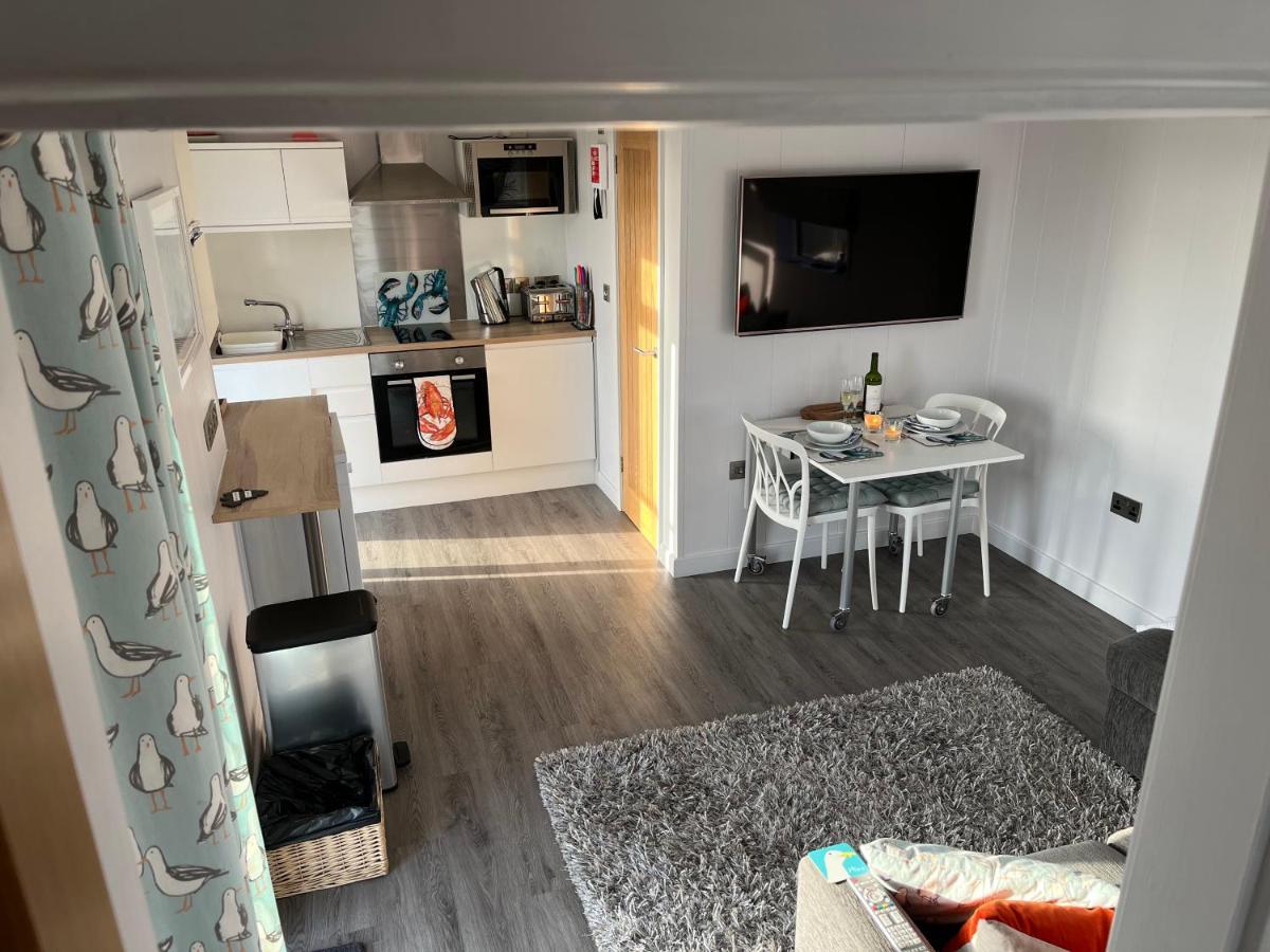 Seas The Day - Self Catering Lodge North Uist Paible Exteriör bild